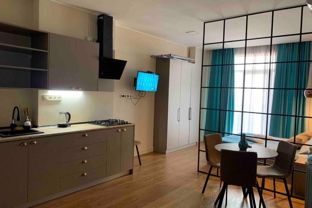 Geverse Apartment Batumi Exterior photo