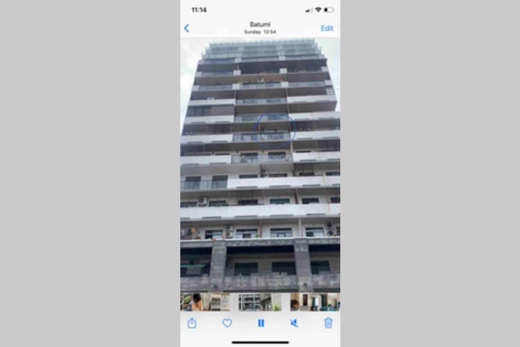 Geverse Apartment Batumi Exterior photo